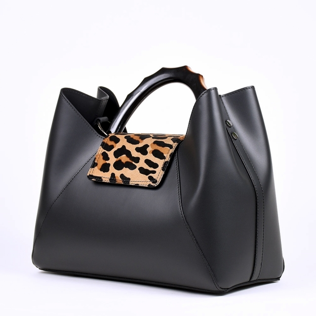 CLAUDIA FUR - BLACK LEOPOS