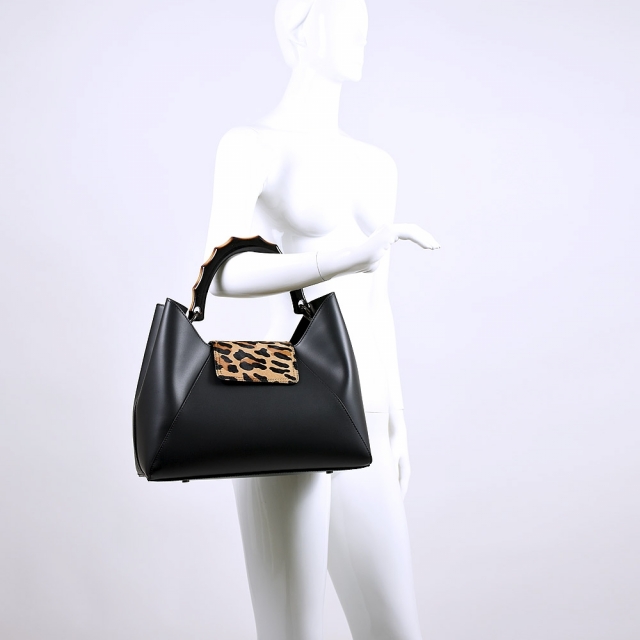 CLAUDIA FUR - BLACK LEOPOS