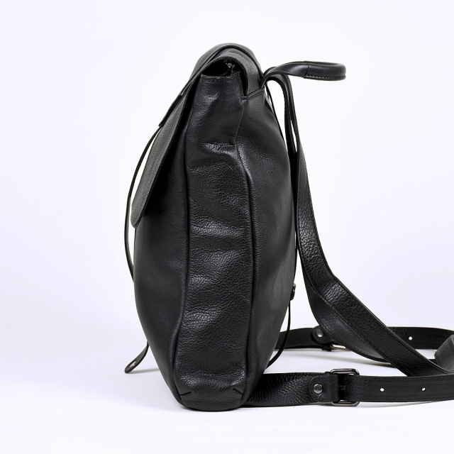CALLA - BLACK