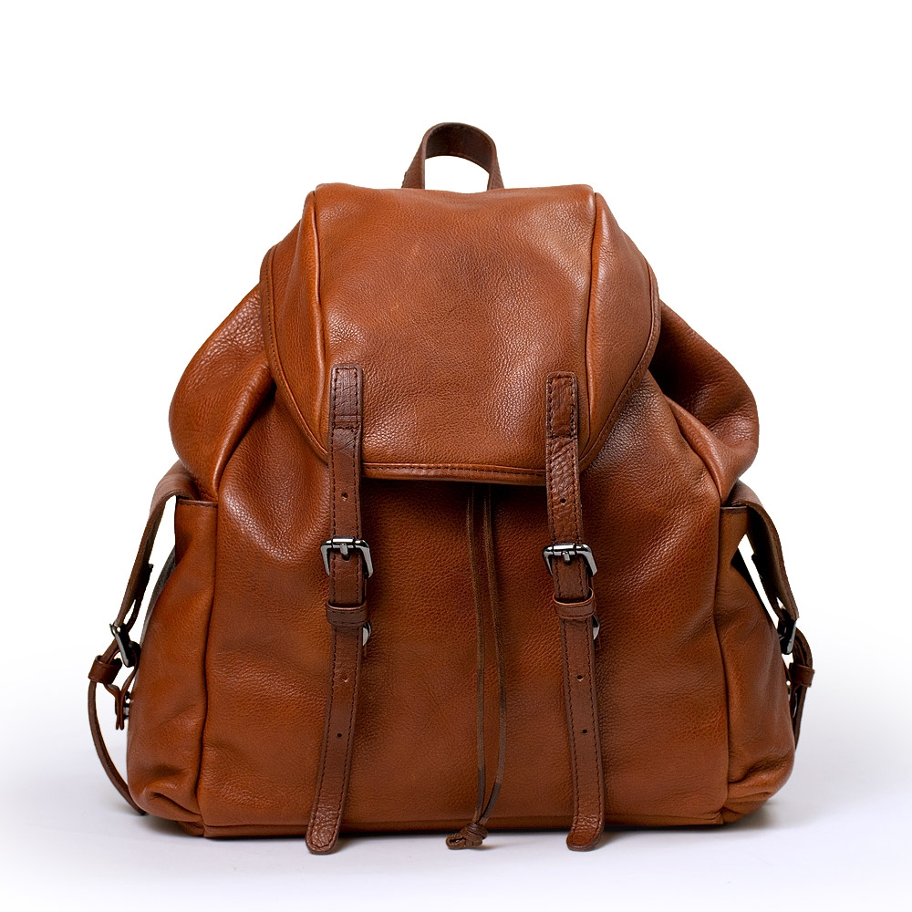 calf leather backpack Commuter Bag grain brown cuoio color symbolizes the bodywork of your car V-Line Essential Backpack, Millepunte Soft