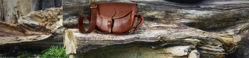 Hunting leather bags