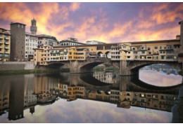 Tuscan leather goods, a story of excellence that defies the centuries.